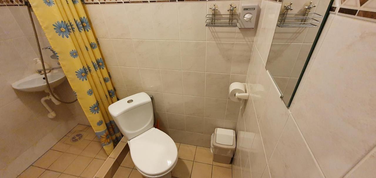 Kure Guesthouse Rahinge Εξωτερικό φωτογραφία